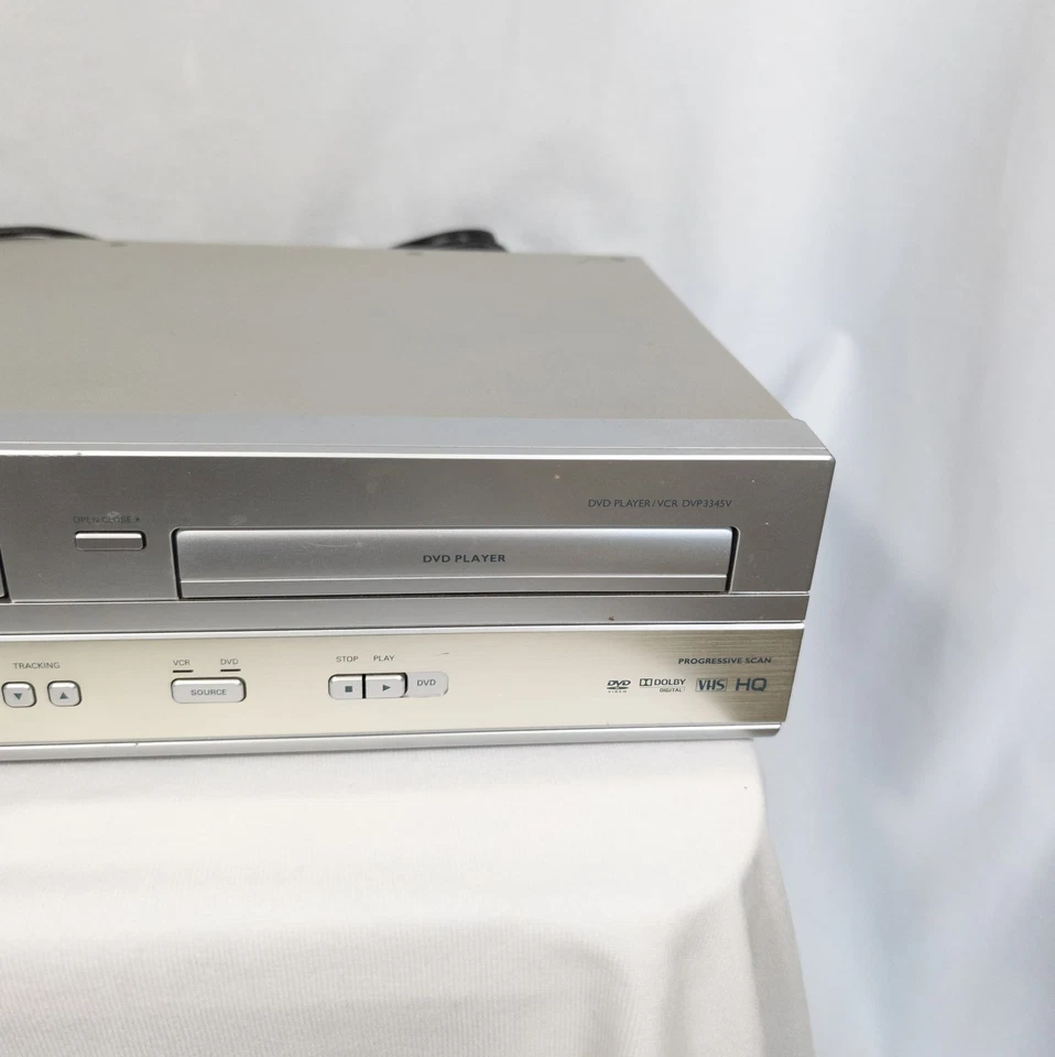 Philips DVP3345VB/F7 DVD VCR 4 Head Combo Player Recorder -No Remote Tested - Image 4 of 4