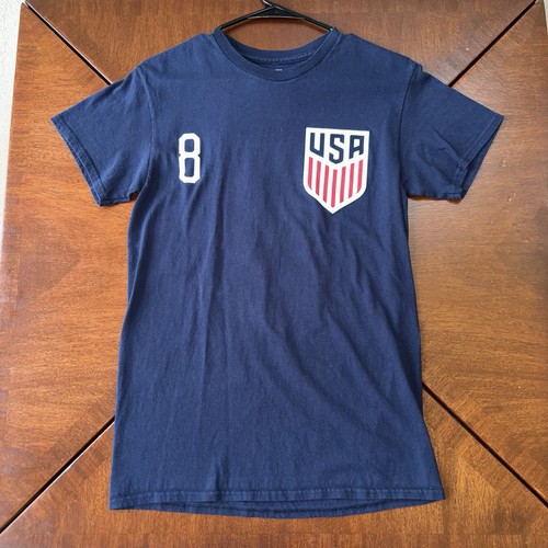 T-shirt calcio USA taglia small blu Weston McKennie 8 USMNT blu rosso bianco - Foto 1 di 10