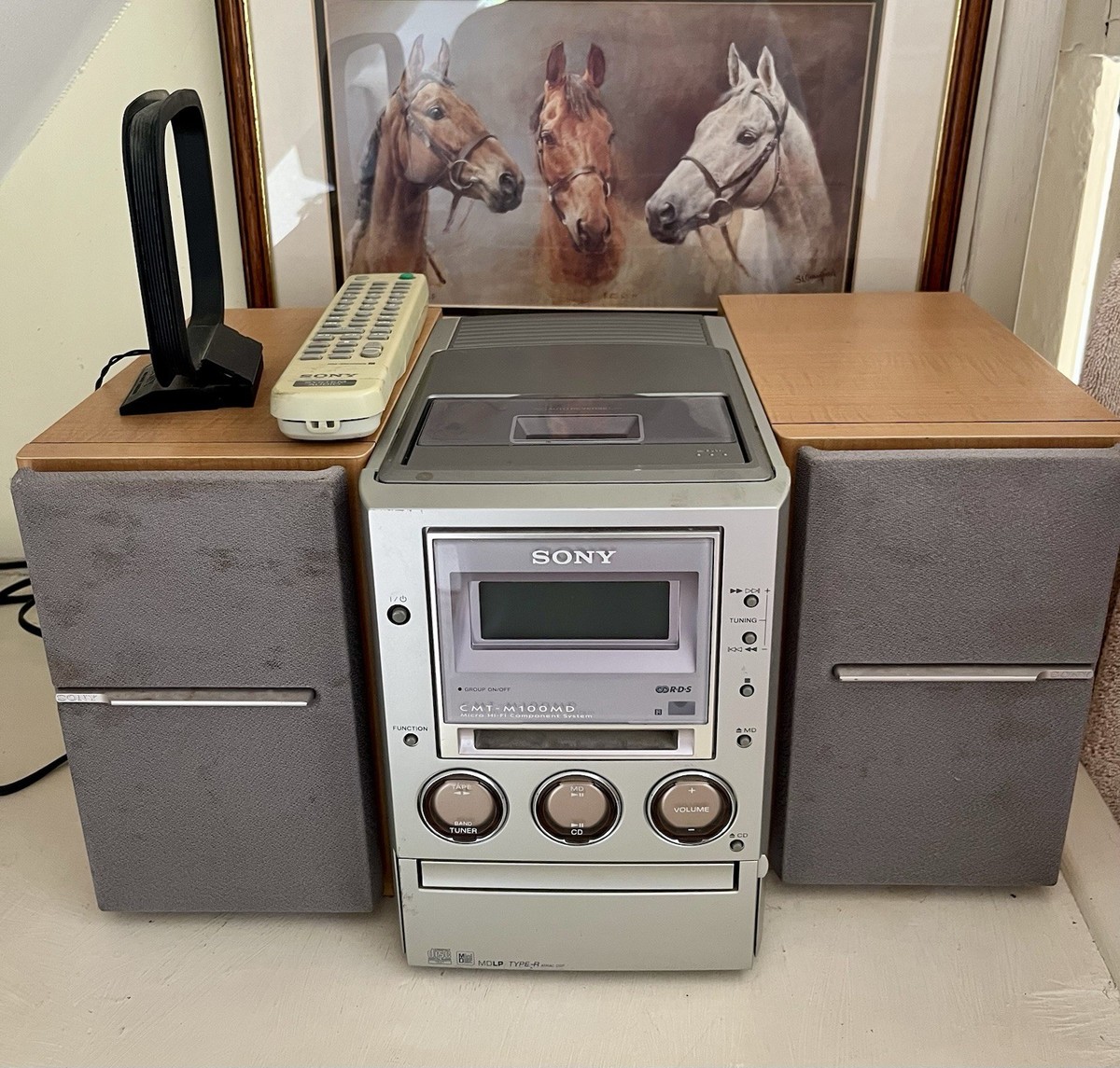 Sony Cmt-m100md CD Radio Cassette Mini Disc Micro Hi-fi