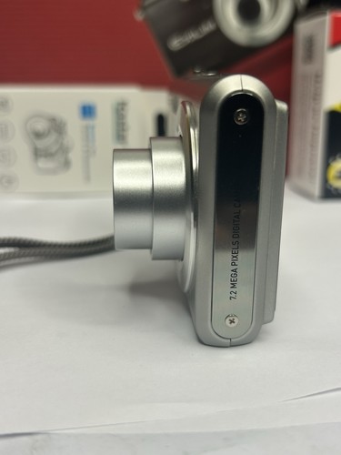 Point And Shoot Casio Exilim EX-Z75 7.2MP Digital Compact Camera New Batt & Char - Picture 9 of 15