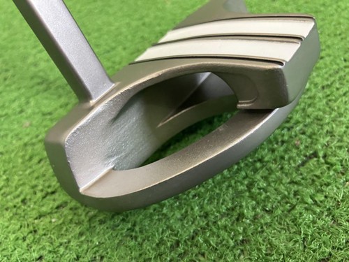 Odyssey Divine Ladies Putter - Picture 2 of 12