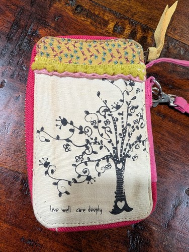 Natural Life "Live Well Care Deeply" Portafoglio da polso viola boho hippie - Foto 1 di 5