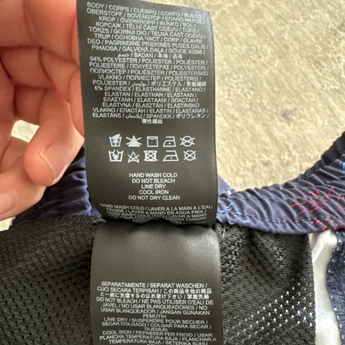 hurley board shorts adult small 18” fourth of july - Picture 17 of 18