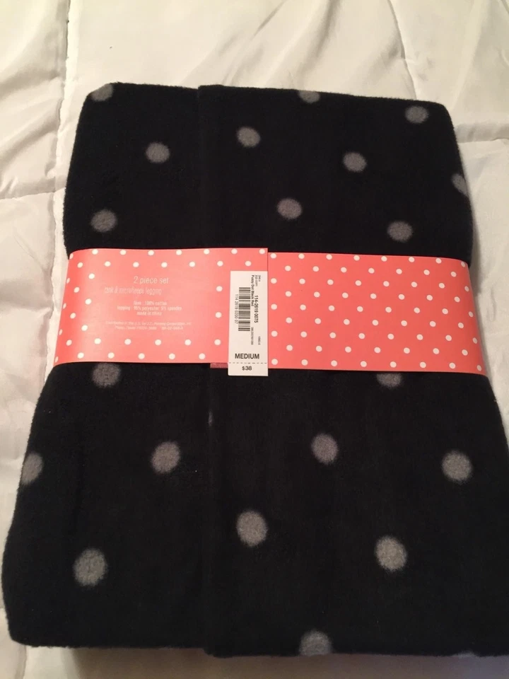 NUEVO CONJUNTO PARA DORMIR SALÓN SIN MANGAS Y LEGGING FLIRTITUDE PARA MUJER TALLA M ROJO Y NEGRO RET $38 Foto 2 de 2