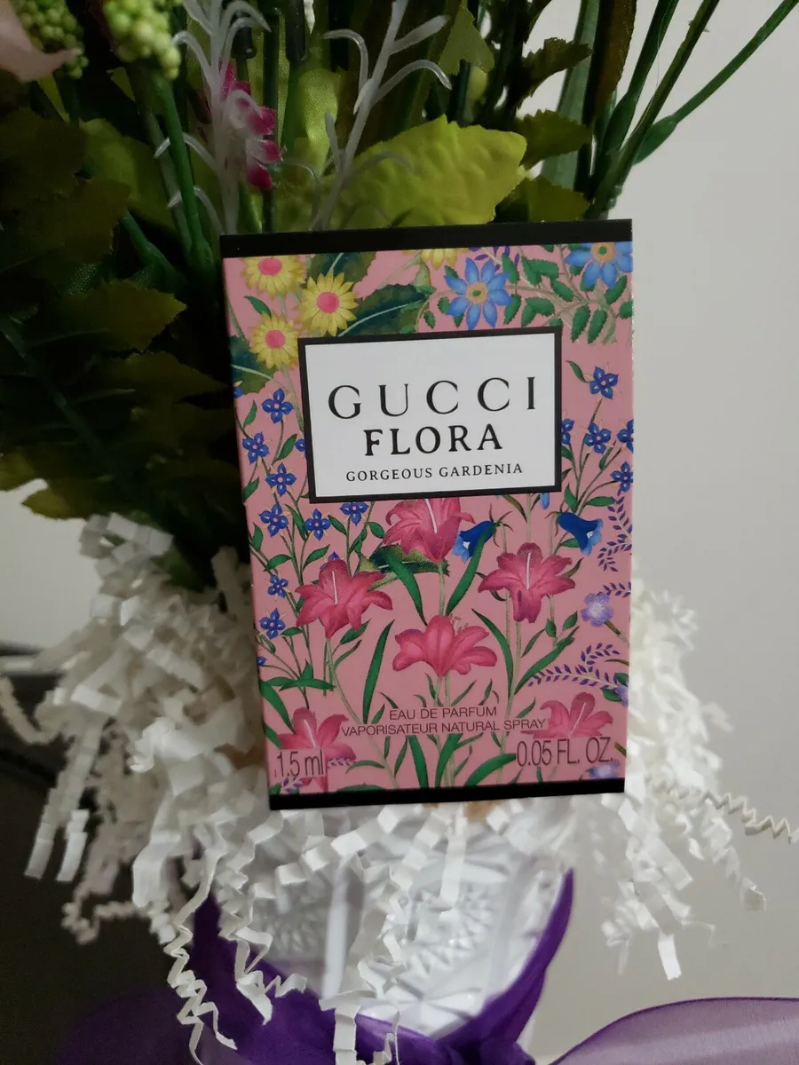GUCCI FLORA-Gorgeous Gardenia EDP sample for women 1.5ml/0.05oz new w/  cover