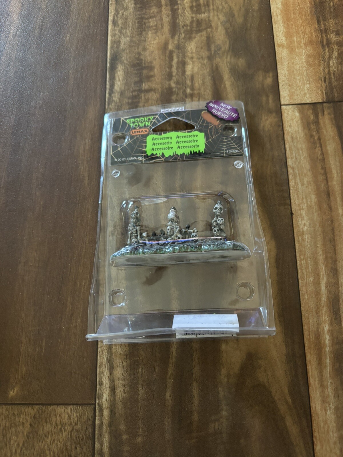 Click here to see eBay Auction
