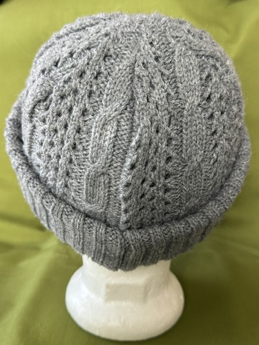 NEW WOMENS HEATHER GRAY IRISH FISHERMAN CABLE KNIT SCALA HANDMADE BEANIE W/BILL - Picture 3 of 6