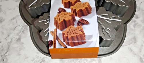 Nordic Ware Maple Leaf Muffin Pan Nonstick Unused With Cardboard Tag 6 Spots USA - Picture 3 of 10