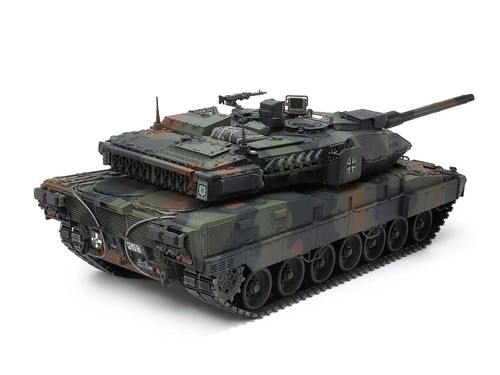 Tamiya RC 1/16 Leopard 2 A7V Full Option Tank Kit #56047 - Picture 3 of 20