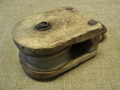 Polea de granja de madera y hierro de colección herramientas antiguas herramienta - Imagen 1 de 1