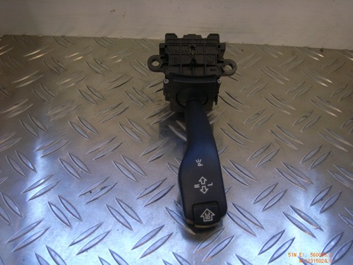 450939 Interruttore Indicatore BMW X3 (E83) 8363668 - Picture 4 of 6