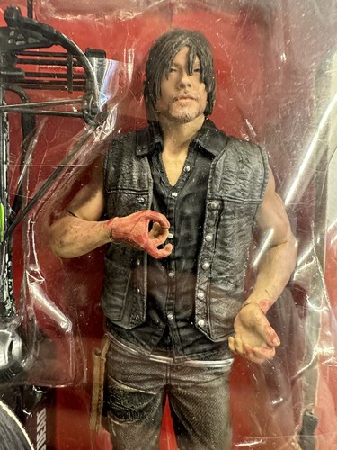 AMC The Walking Dead DARYL DIXON And RICK McFARLANE TOYS NEW - Picture 4 of 10