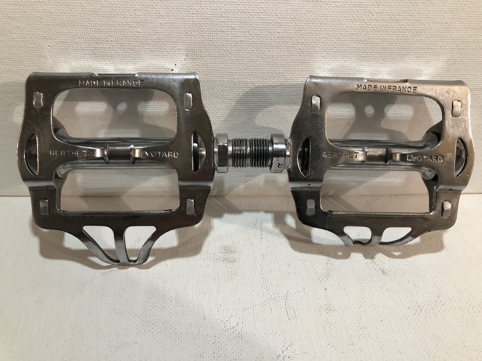 Berthet Lyotard Pedals 1969 Schwinn Paramount Berthet Lyotard Pedals 1969 Schwinn Paramount