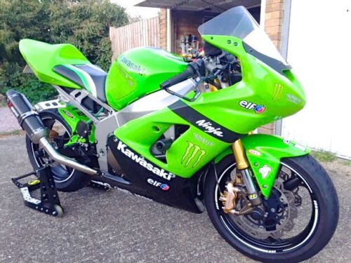 Kawasaki ZX6R 2003 2006 KOMPLETTES SET MIT 8 CRASHPILZEN SCHIEBER BUNGE BOBBIN TS7 - Bild 2 von 12