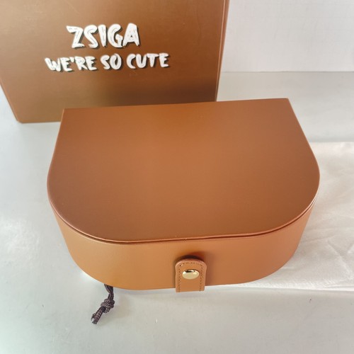 Zsiga Jewelry Box We're So Cute Character Leather Brown Mirror Pop mart New Box - Picture 3 of 7