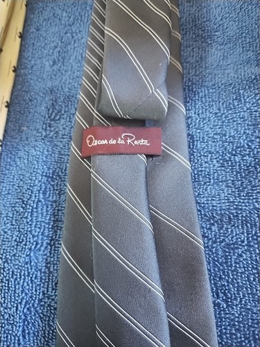 Lot of 2 Vintage Men's Ties Neckties Oscar de la Renta Repp - Picture 5 of 14