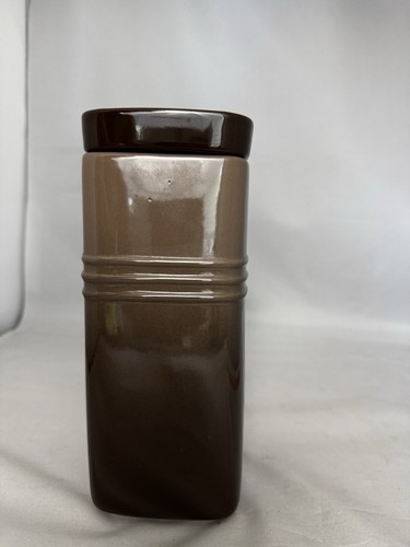 Le Creuset 2 Qt Coffee Canister Truffle Ombré Stoneware Jar Storage RARE - Picture 4 of 8