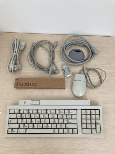 Apple Macintosh IIvx - Recapped & Restored w/ Original Box and Accessories - Bild 11 von 16