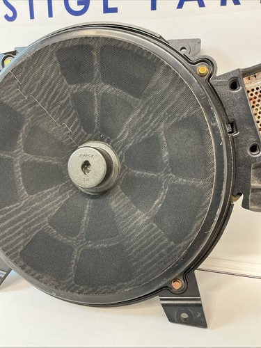 04-10 AUDI A8 REAR BOSE SUBWOOFER SPEAKER W/AMPLIFIER 4E0035412A OEM - Picture 4 of 17