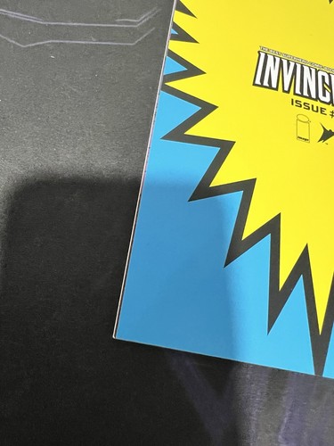 INVINCIBLE #19 - BESTIA DE BATALLA - BOLSA CIEGA VARIANTE DE ALUMINIO - IMAGEN CÓMIC - Imagen 10 de 10