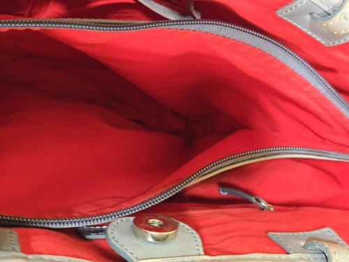 Dooney and Bourke Cream With Gray Monogram Lettering Handbag Red Interior Lg 15" - Picture 10 of 16