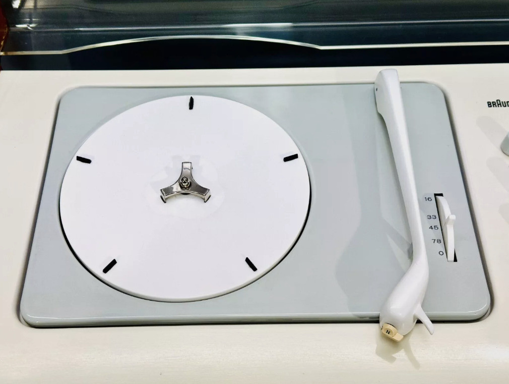 Braun SK5 Dieter Rams Vacuum Tube Radio Record Player Rare