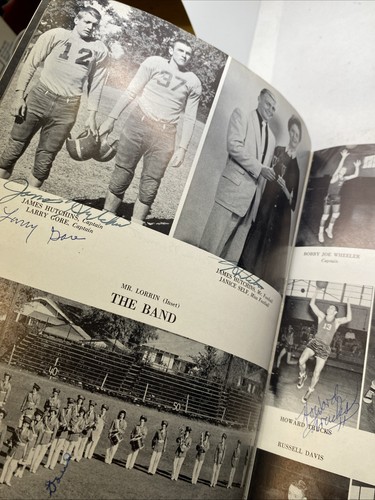 1955 Wildcat High School Yearbook of Tarrant High School, Tarrant, Alabama - Imagen 6 de 8