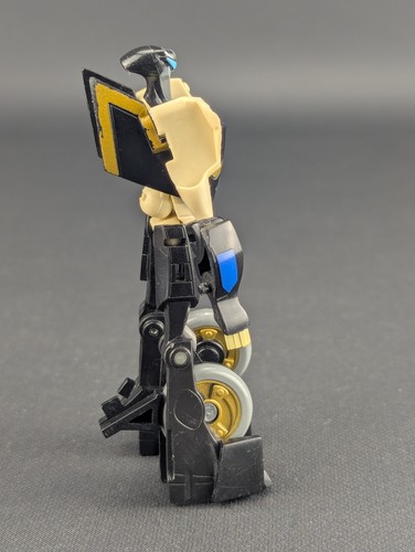 Transformers Animated Prowl complete Hasbro Legends Class Target Rescue Ratchet - Picture 4 of 6