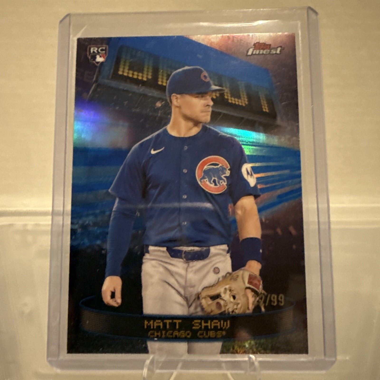 2025 Topps Finest - Debut Matt Shaw #D-12 Blue Refractor /99 (RC)
