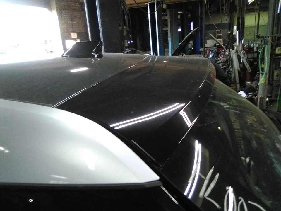 Spoiler traseiro BMW i3 14-19 - Imagem 3 de 4