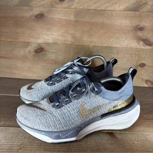 Nike Invincible Run 3 Damengröße 8,5 Schuhe grau gold sportlich Laufen Turnschuhe
