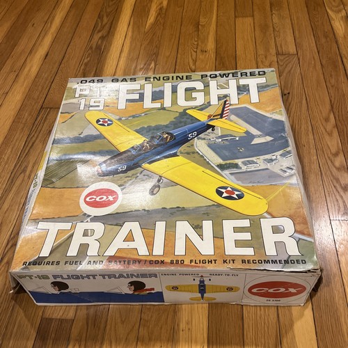 Avión Entrenador de Vuelo Cox Pt-19 De Colección CAJA Y PIEZAS NO PROBADAS SOLAMENTE - Imagen 18 de 21