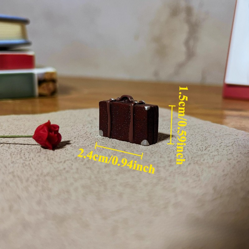 1 PC Miniature Resin Suitcase Vintage Style Micro Case Model Trunk Box Ornaments