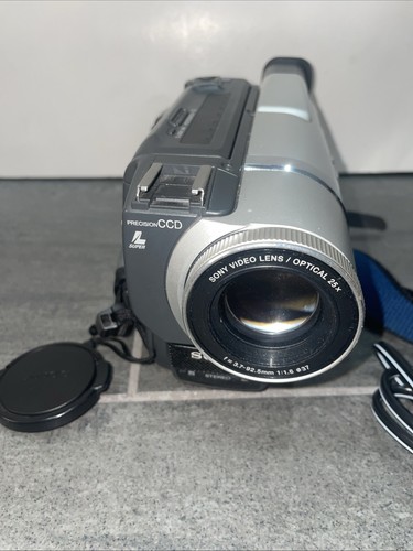 Sony DCR-TRV520 Digital8 HI8 8mm Video8 Camcorder VCR Player Video Transfer - Picture 3 of 21