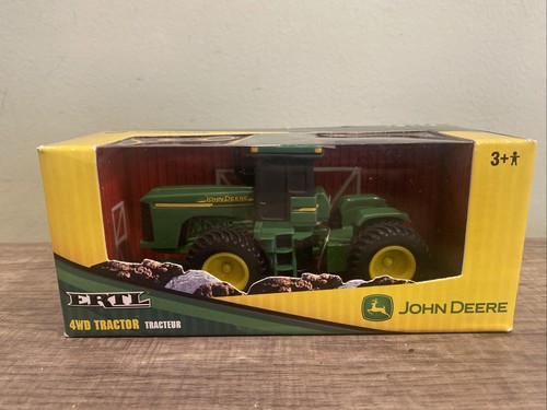 Ertl John Deere Allrad Traktor 1/43 ? Waage #37512. Neu im Karton
