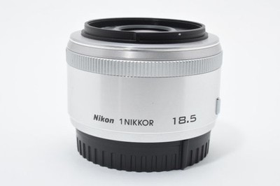 ＮＩＫＯＮ　１　ＮＩＫＫＯＲ　１８．５ｍｍ　Ｆ１．８ Amazon.com : Nikon 1 NIKKOR 18.5mm f/1.8 (Black) : Camera Lenses