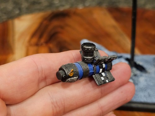 WARHAMMER 40K ORKS Forge World Fighter Bomber Resina Muy Bien Pintado - Imagen 14 de 24