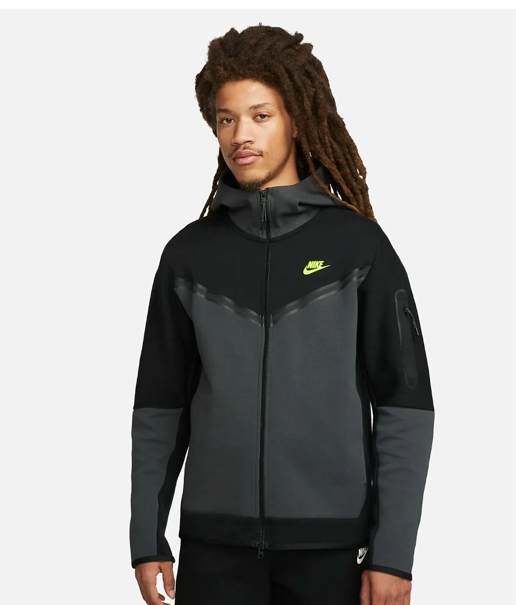 Nike black cheap volt tracksuit