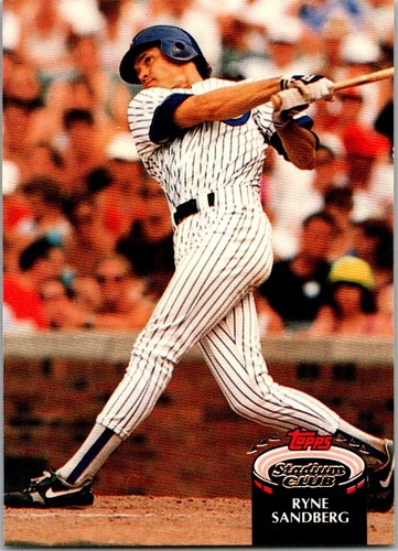 Stadium Club Ryne Sandberg #50 1992 derechos de autor de miembros del Salón de la Fama de los Cachorros de Chicago - Imagen 3 de 4