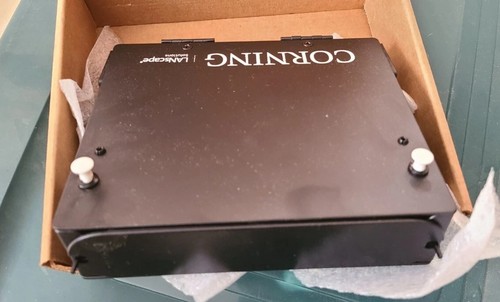 Corning Optical Communications SPH-01P Single Panel Housing Fiber
