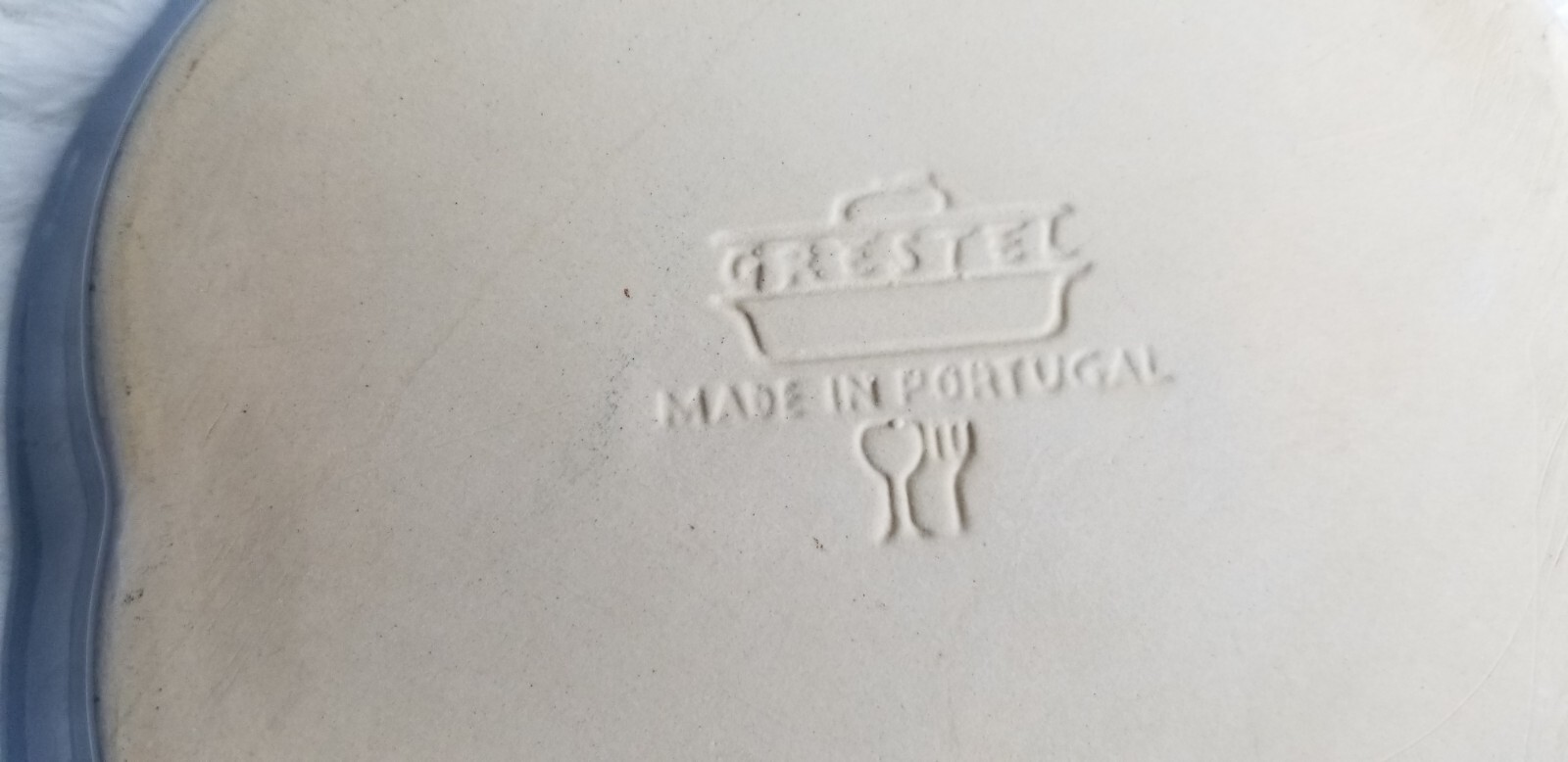 Vintage GRESTEL of Portugal Stoneware 10” Pie Plate Fruit Trim Glazed EUC