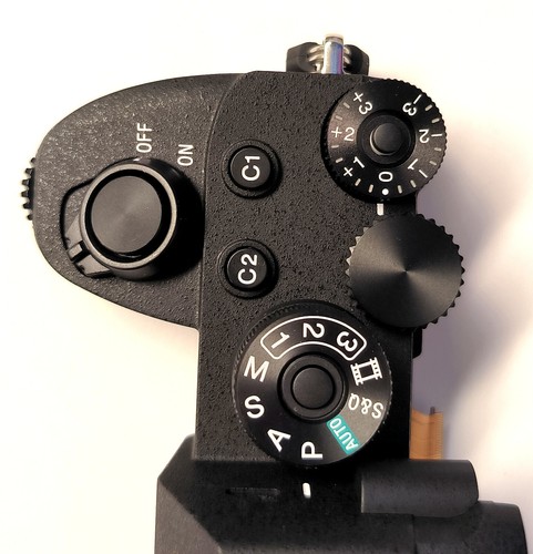Commande supérieure pour Sony Alpha 7 R IV (ILCE-7RM4A) neuve et jamais utilisée - Photo 3/8
