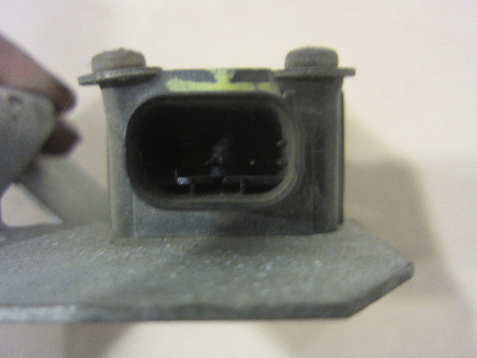 Ferrari 612, Maserati Quattroporte Tire Pressure Monitoring  Antenna 191433