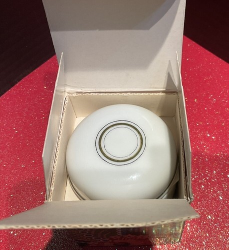 Vintage ESTEE LAUDER ALIAGE FOUR SEASONS CANDLE Porcelain Jar- NIB- Very Rare! - Picture 8 of 12