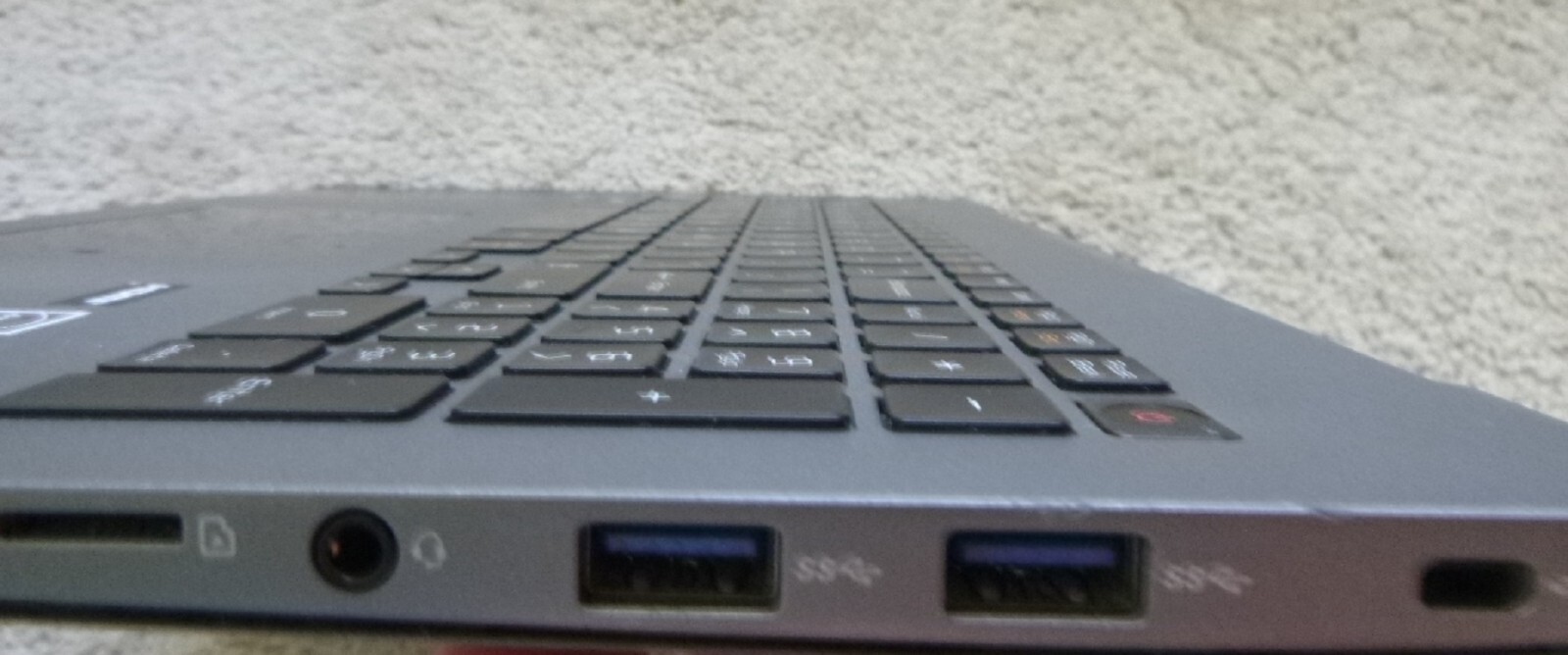 LG GRAM 17Z90N-R-AAC8U1 | CORE I7-1065G7 | 256GB | 8GB | Windows 10 | Part - Picture 12 of 12