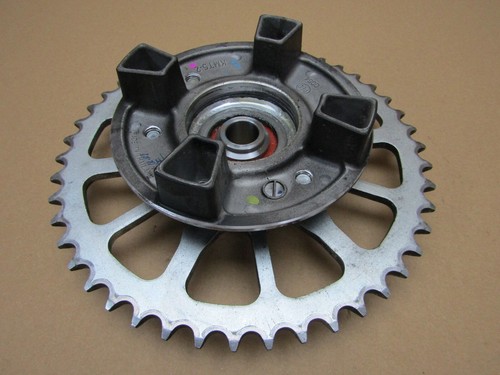 Portapiñones trasero Kawasaki Ninja 650 EX 2023 4.208 millas (12547) - Imagen 7 de 9