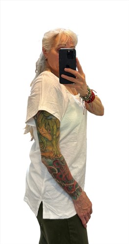 TLA Scoop Neck Puff Sleeve Tee - Picture 3 of 5