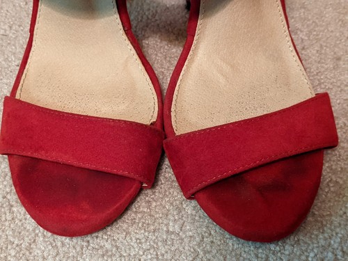 Liliana Womens Red Peep Toe Faux Suede Stiletto High Heel Shoe 8 Zippers - Picture 7 of 9