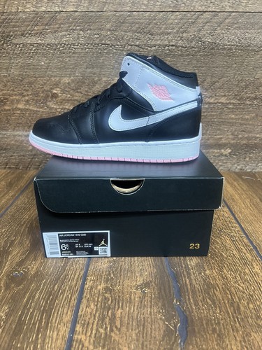 Air Jordan 1 Mid Black Arctic Punch Pink Size 6.5Y Women 8 555112-061 NEW IN BOX - Picture 7 of 7