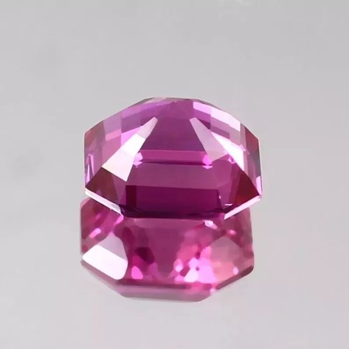 Granato Rodolite Viola Naturale Taglio Asscher Pietra Preziosa Sciolta Certificata 9,55 Ct. - Foto 4 di 5